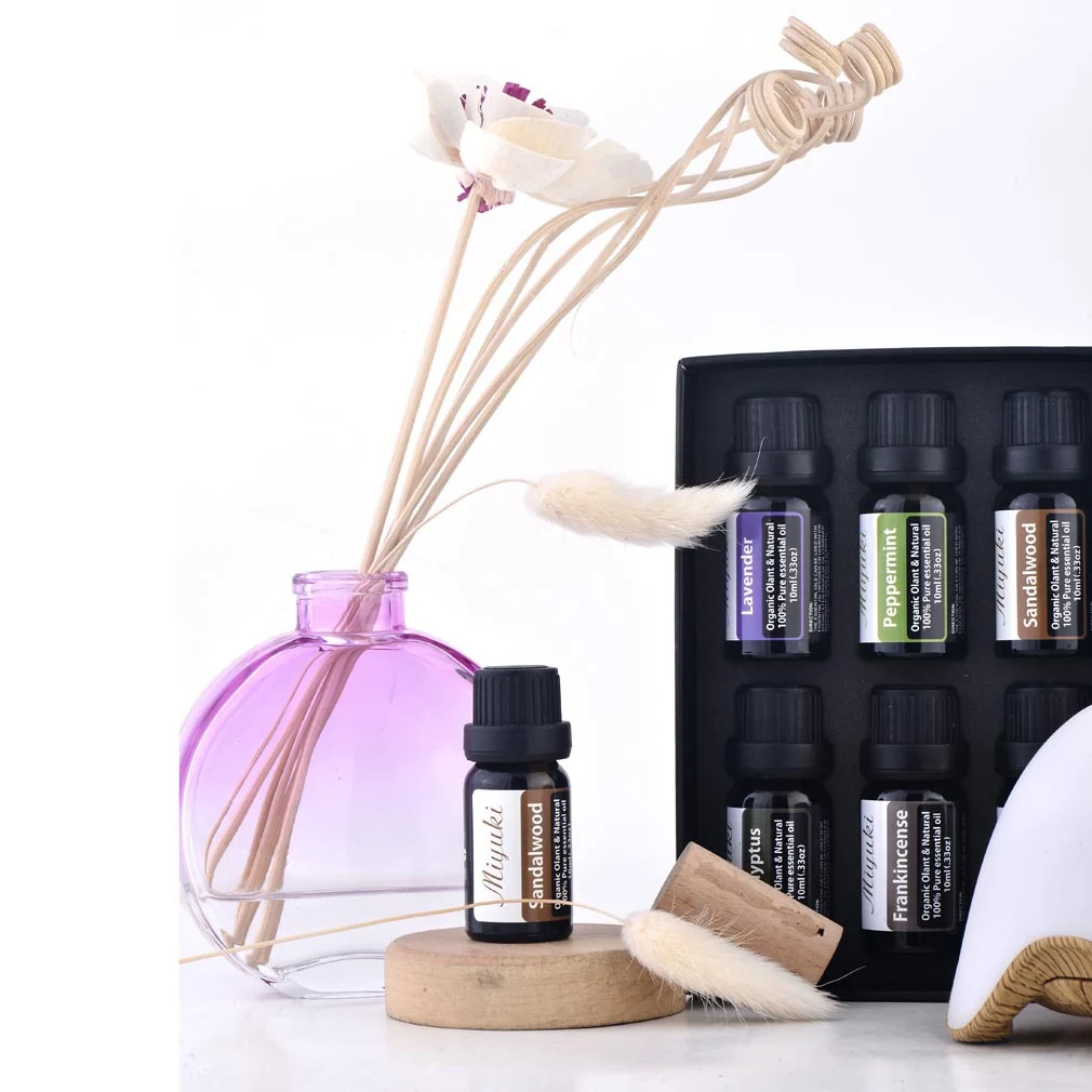 MIYUKI 10 ml bottle and presentation set with packaging props